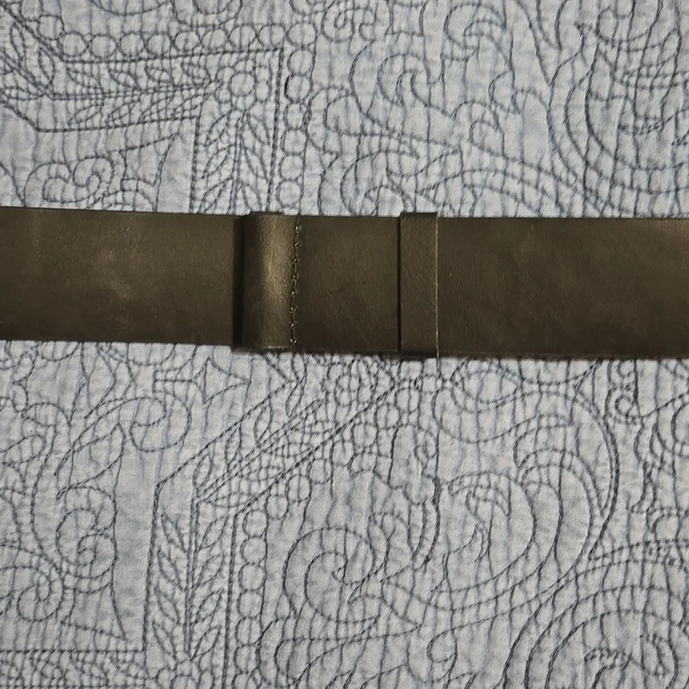 Chico's Black and Gold Belt with Ornate Design S/M